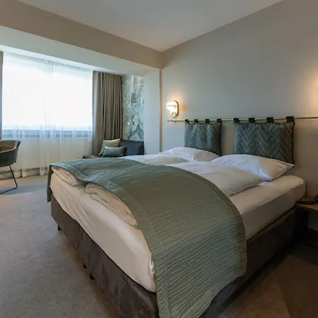 Parkhotel Schmid 4* Adelsried