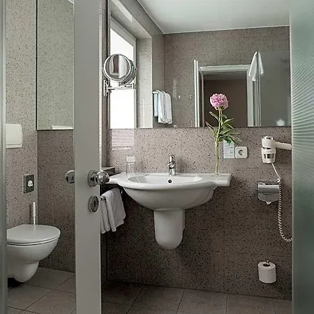 Parkhotel Schmid 4* Adelsried