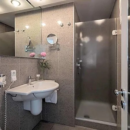 Hotel Parkhotel Schmid 4*