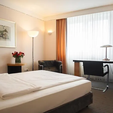 Parkhotel Schmid فندق 4*