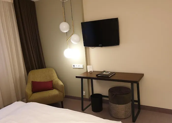 Parkhotel Schmid فندق 4*